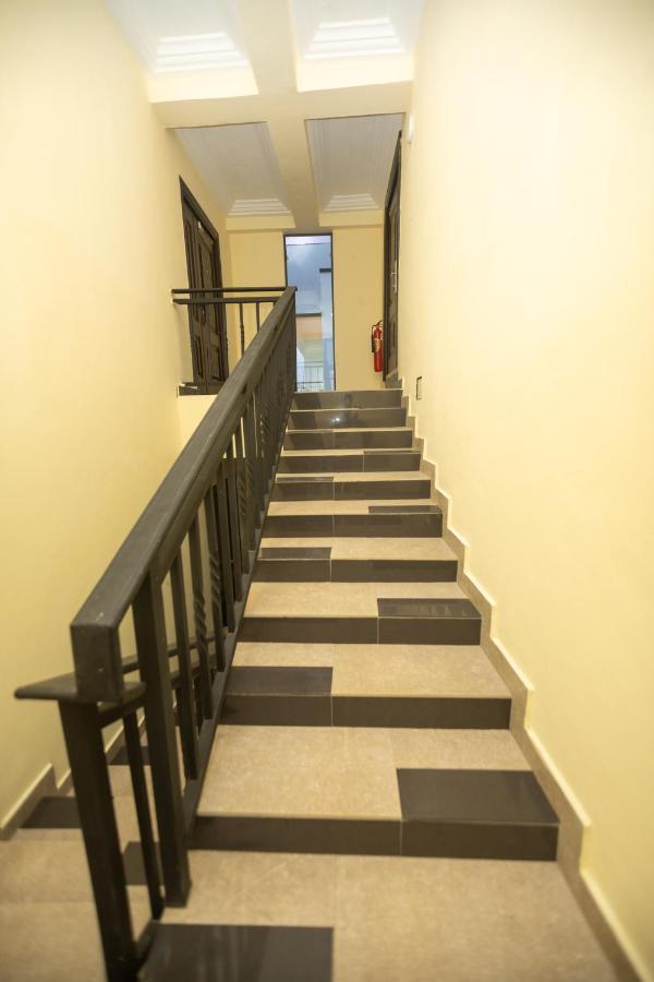 Washington Court Furnished Apartments Kwashieman Kültér fotó